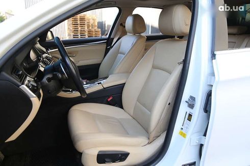 BMW 5 серия 2015 - фото 9