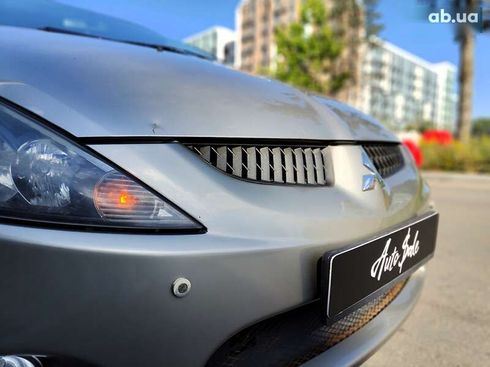 Mitsubishi Grandis 2007 - фото 25
