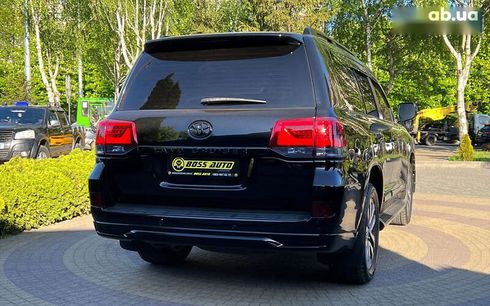 Toyota Land Cruiser 2016 - фото 7