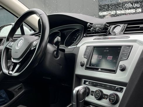 Volkswagen passat b8 2017 белый - фото 15