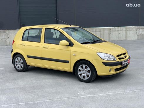 Hyundai Getz 2008 желтый - фото 17