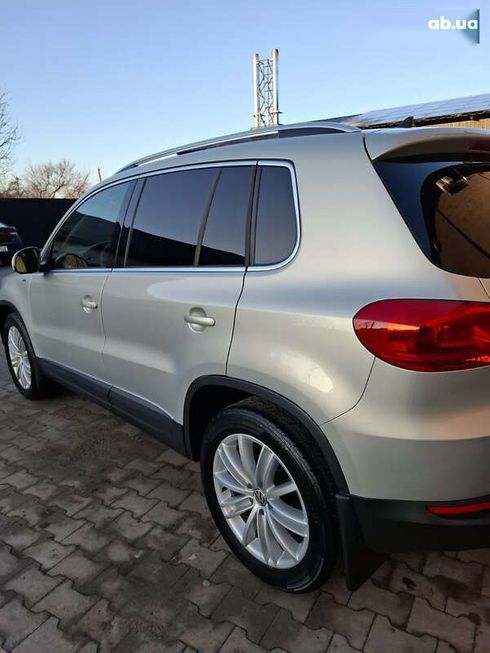 Volkswagen Tiguan 2015 - фото 2