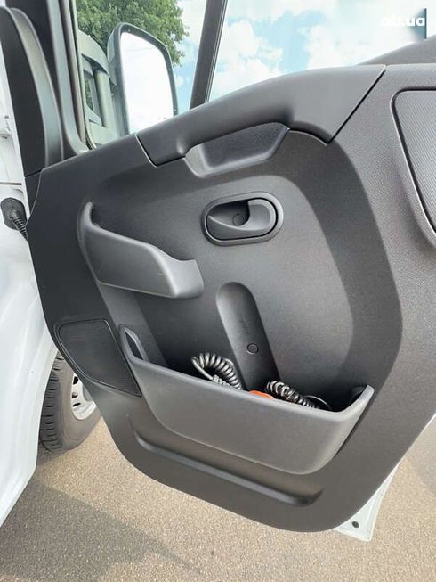 Opel Movano 2019 - фото 24