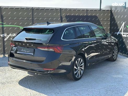 Skoda Octavia 2020 - фото 2