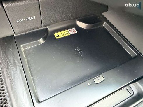 Toyota Camry 2023 - фото 18