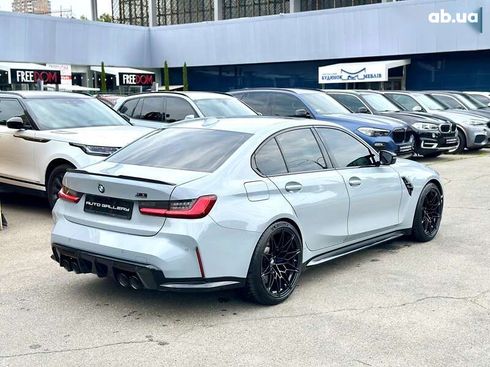 BMW M3 2021 - фото 12