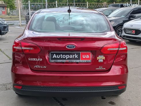 Ford Focus 2015 красный - фото 8