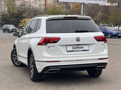 Volkswagen Tiguan 2018 - фото 10