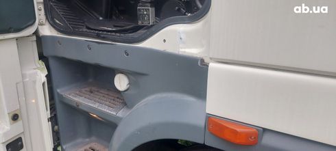 DAF 95 XF 2005 белый - фото 6