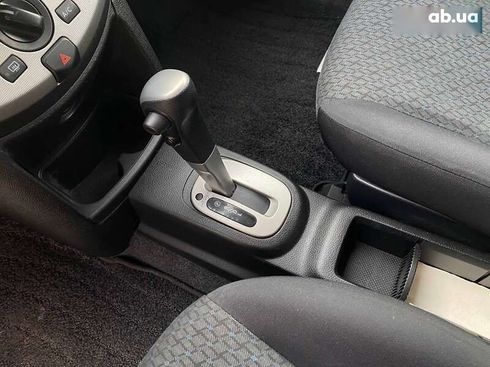 Nissan Note 2011 - фото 15