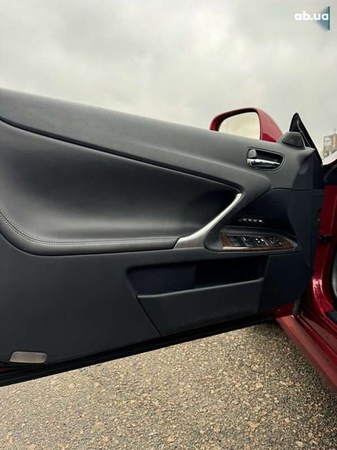 Lexus IS 2011 - фото 30