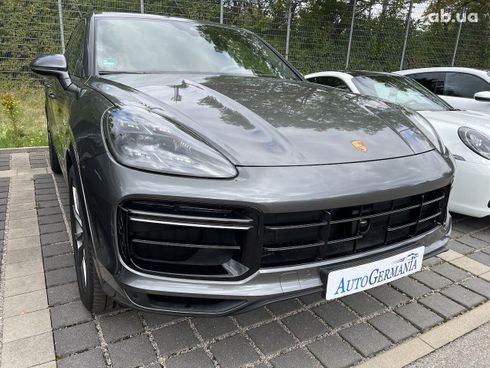 Porsche Cayenne Turbo S E-Hybrid 2022 - фото 21