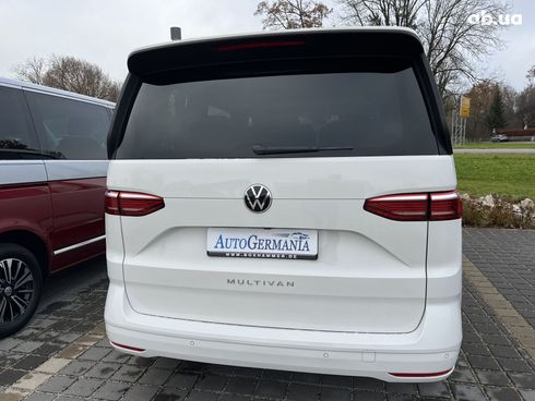 Volkswagen Multivan 2022 - фото 25