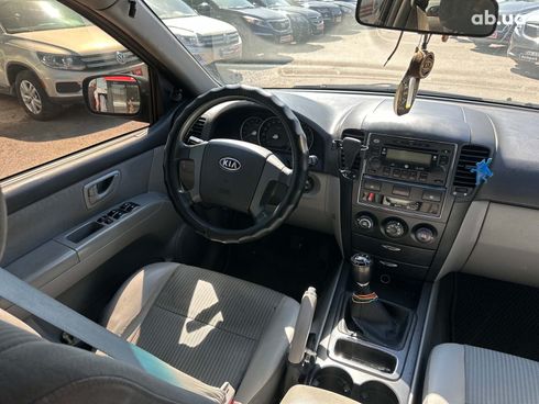 Kia Sorento 2008 черный - фото 20