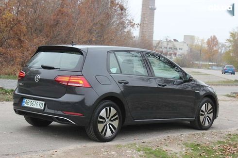 Volkswagen e-Golf 2020 - фото 8