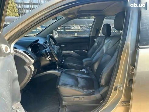 Mitsubishi Outlander 2007 - фото 15