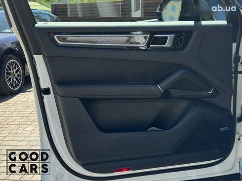 Porsche Cayenne 2018 - фото 20