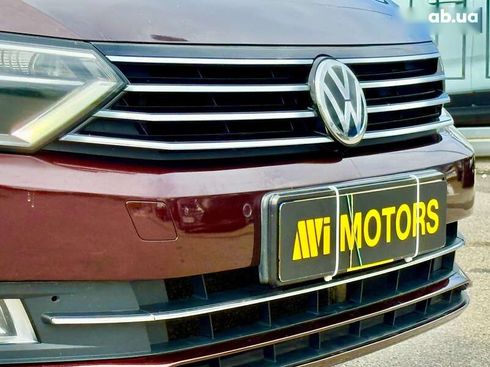 Volkswagen Passat 2017 - фото 10
