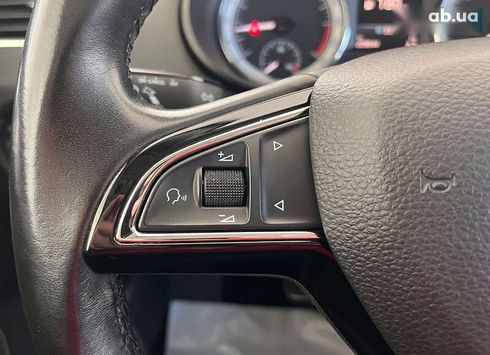 Skoda Octavia 2018 - фото 11