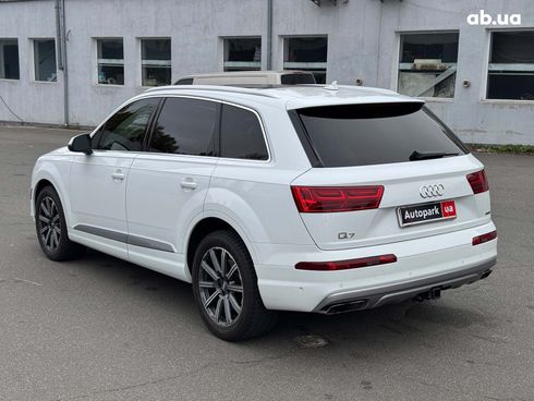 Audi Q7 2019 белый - фото 7