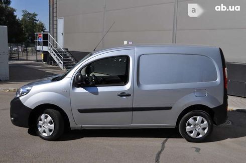 Renault Kangoo 2019 - фото 11