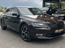 Продажа б/у Skoda Superb 2016 года в Черновцах - купить на Автобазаре
