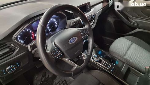 Ford Focus 2019 - фото 10