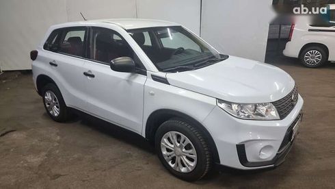 Suzuki Vitara 2020 - фото 6