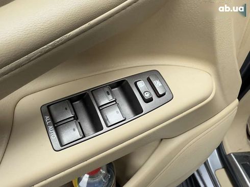 Lexus LX 2008 - фото 30