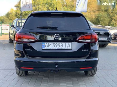 Opel Astra 2017 - фото 16