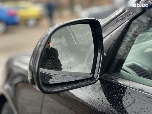 Skoda Octavia 2011 - фото 28