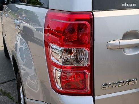 Suzuki Grand Vitara 2011 серый - фото 8
