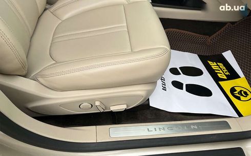 Lincoln MKZ 2017 - фото 26