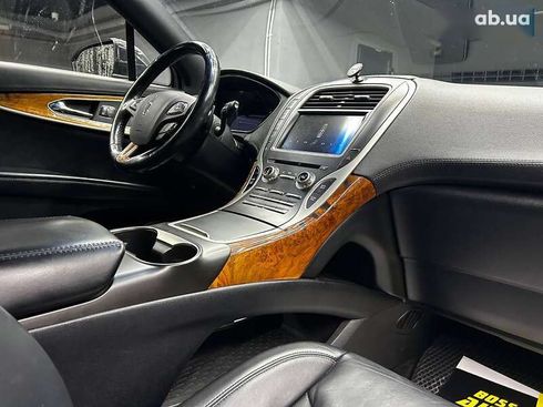 Lincoln MKX 2016 - фото 17