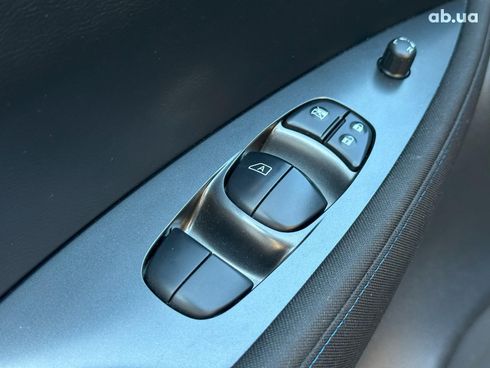 Nissan Leaf 2018 черный - фото 13
