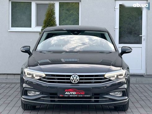 Volkswagen Passat 2019 - фото 9