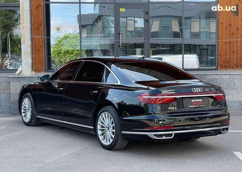 Audi A8 2021 - фото 4
