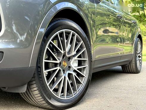 Porsche Cayenne 2019 - фото 14