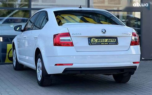 Skoda Octavia 2019 - фото 4