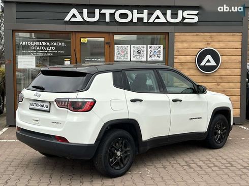 Jeep Compass 2018 - фото 6
