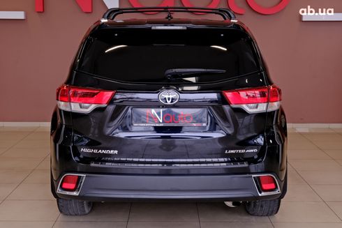 Toyota Highlander 2017 черный - фото 6