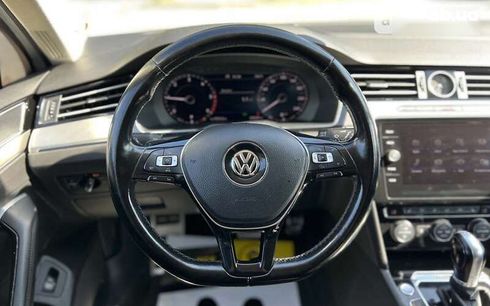 Volkswagen Passat 2018 - фото 15