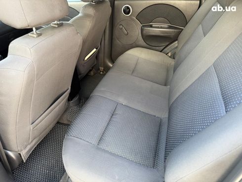 Chevrolet Aveo 2007 синий - фото 12