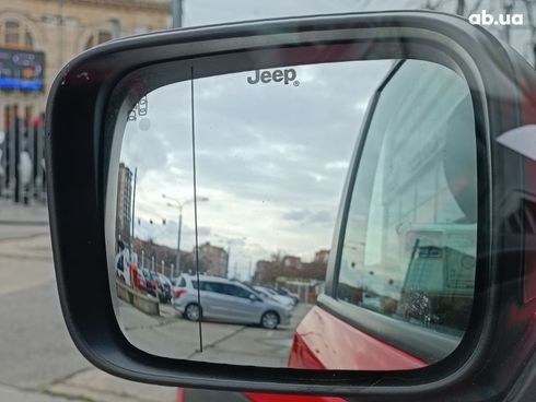 Jeep Renegade 2016 красный - фото 14