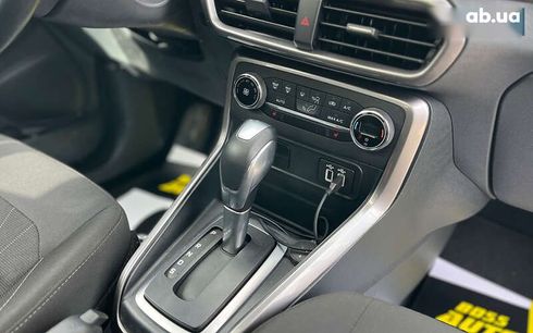 Ford EcoSport 2019 - фото 15