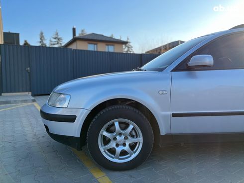 Volkswagen passat b5 1997 серый - фото 4