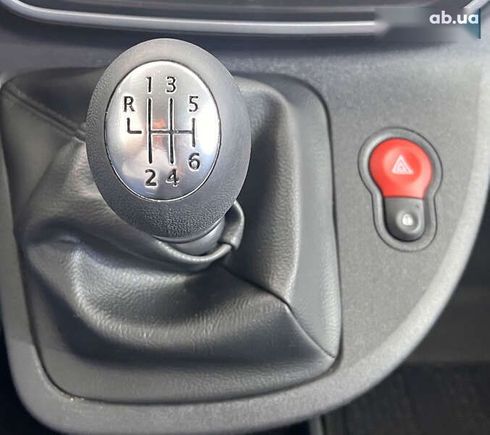 Renault Kangoo 2020 - фото 13