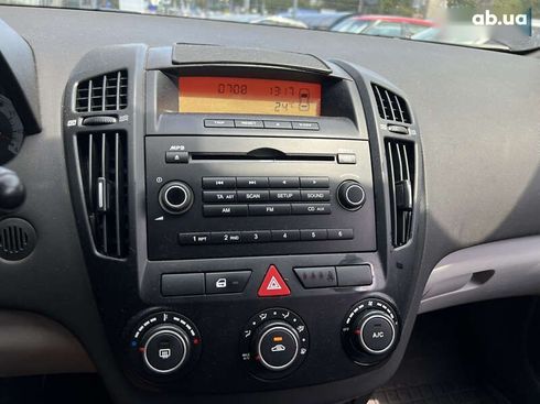 Kia Cee'd 2008 - фото 26