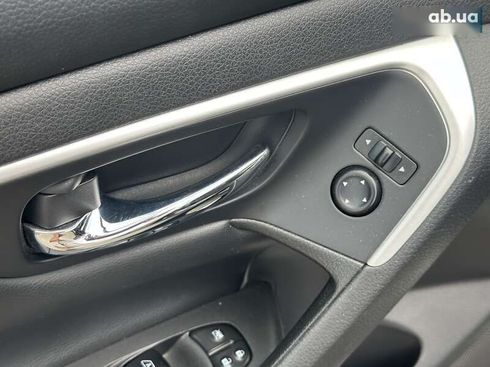 Nissan Altima 2016 - фото 20