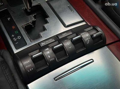Lexus LX 2008 - фото 26
